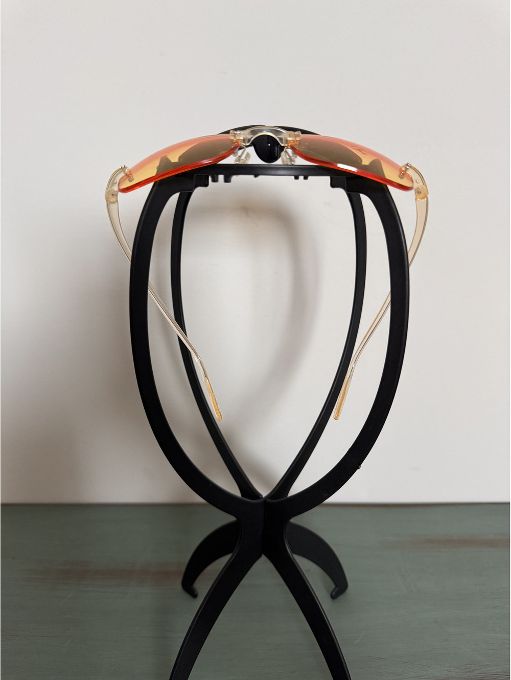 Y2K Ombre Orange Sunglasses - Picture 3 of 4